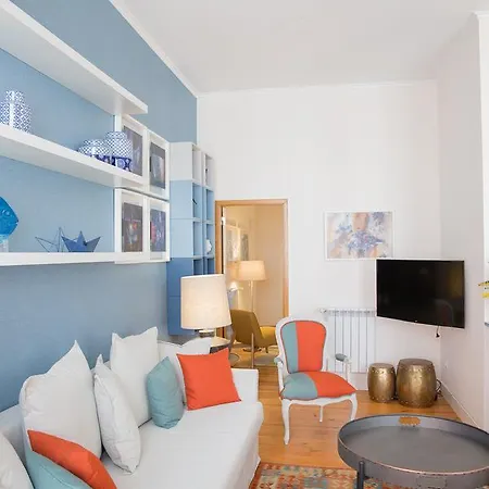 Rent4rest - Downtown Designer's Apartment