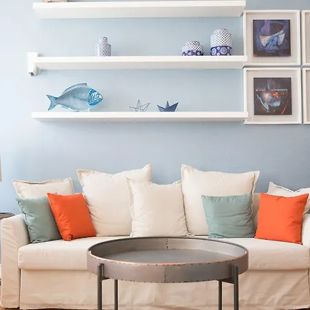 Rent4rest - Downtown Designer's Apartment
