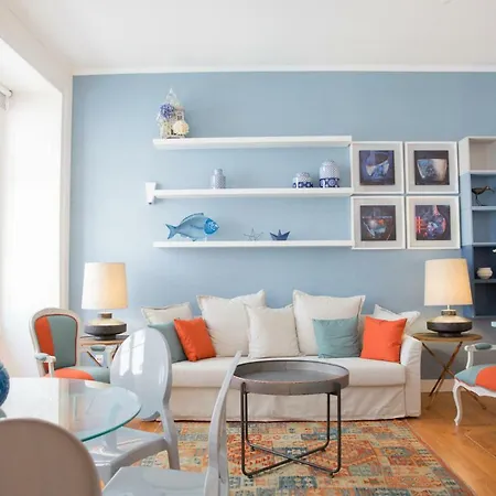 Rent4rest - Downtown Designer's 아파트