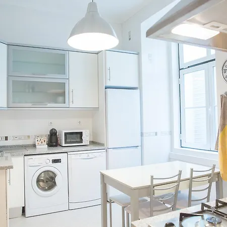 Apartamento Rent4rest - Downtown Designer's *